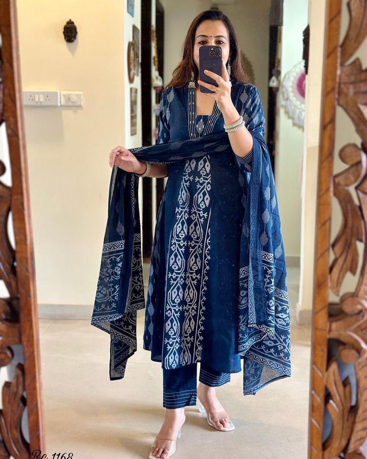 Pakistani Bollywood Kurti Salwar Suit Indian Women Designer Ethnic Kurta Pant Dupatta Set