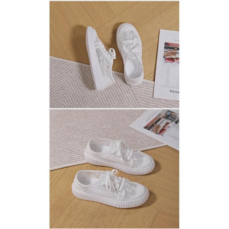 2025 Summer New Trend Lace Mesh Breathable Mesh Hollow Canvas Shoes Casual Sports Small White Shoes Board Shoes
