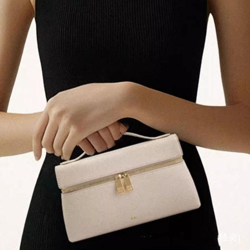 High-end Fashion Lunch Box Women's Bag Simple and Versatile Portable Small Square Bag New Popular Shoulder Messenger Bag Women