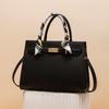 Bag Women 2025 New Temperament Versatile Middle-aged Lady Mother-in-law Handbag High-end Atmosphere Messenger Mother Bag