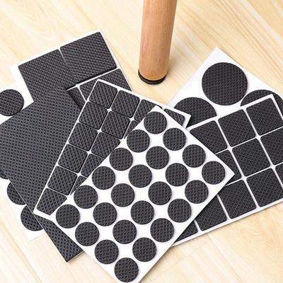 Zwart zelfklevend meubelpootkleed Anti-krasvloerbeschermers Stoeltafelvoethoezen Antislip meubelstoelpootdoppen