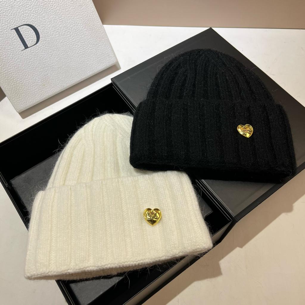 Xiaoxiangfeng Love Cha High Quality Rabbit Hair Knitted Hat Women'S Face Small Wide Stripe Sweet Wool Hat
