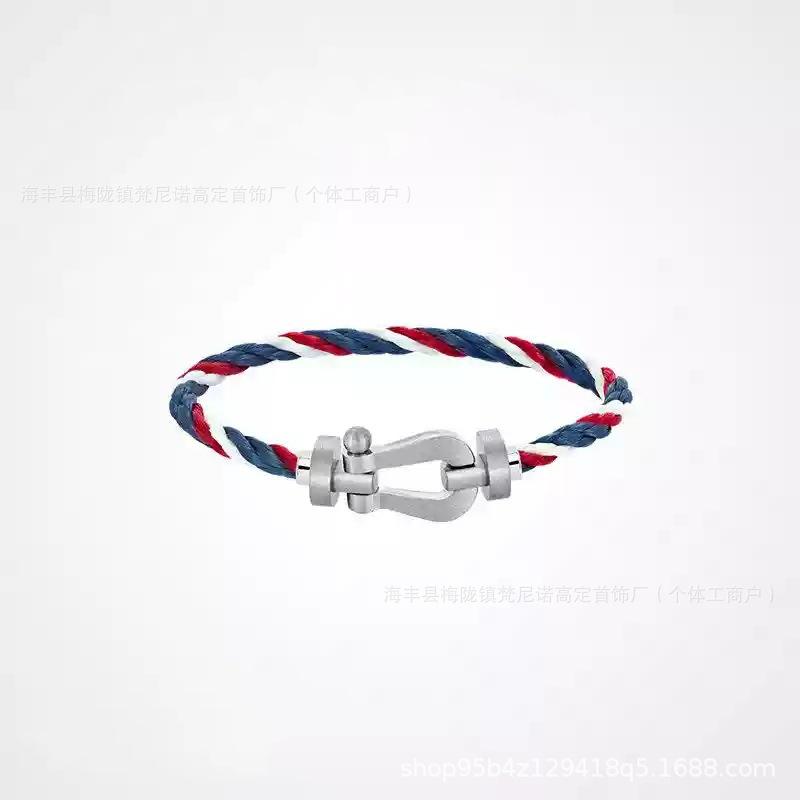Pulsera de Oro V Full Diamond Cuerda Roja de Herradura de 8 Caracteres Cuerda de Mano de Alambre de Acero
