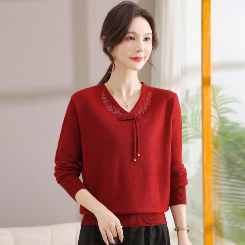 New middle-aged and old women's clothing autumn and winter knitted sweater bottoming shirt middle-aged mother versatile new