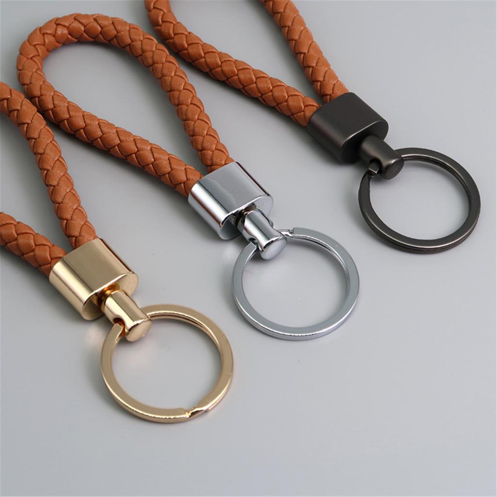 Handcraft Braided Sturdy Leather Keychain With Zinc Alloy Materials Clasp Accessory for Everyday Use and Gifts Giving