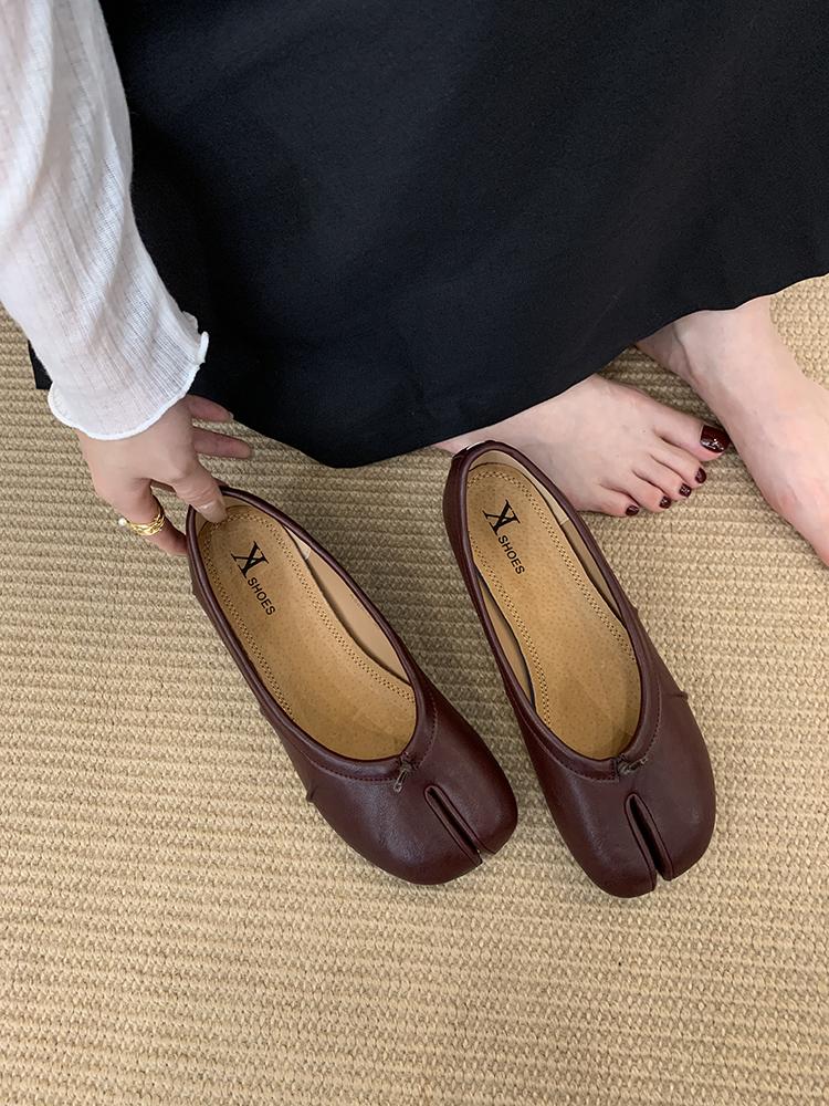 Fashion Tabi Ninja Shoes Woman Microfiber Leather Comfy Mid Heel Split Toe Soft Bottom Loafers Brief Ladies Trotter Moccasins 2025 New