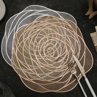 PVC Bordstabletter Värmebeständiga Vattentäta Oljebeständiga Matsalsbordsmattor Rosdesign Dekorativ Matta för Hem Kök Bar Restaurang