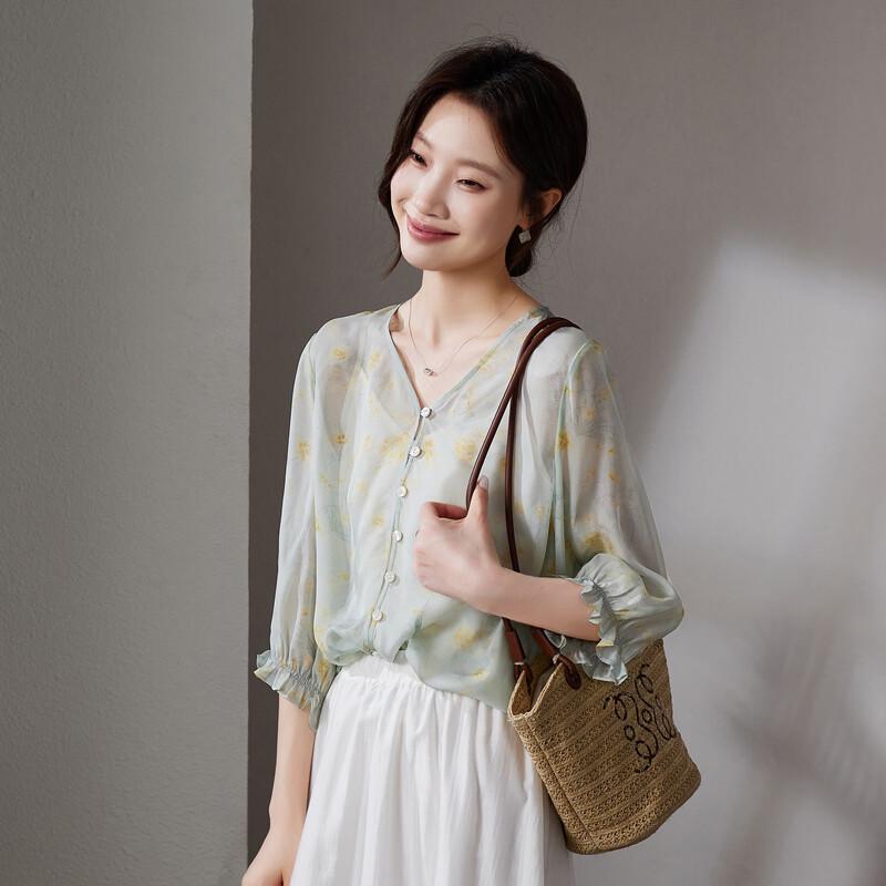 SOFSIL Women s 100% Silk Floral Print V-Neck Blouse L
