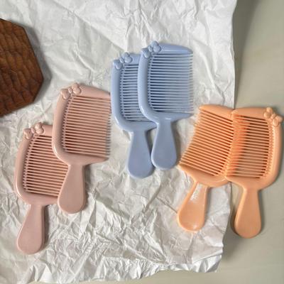Cartoon Mini Bow Comb - Cute & Portable Student Hairbrush