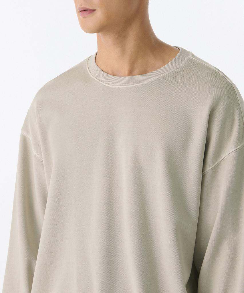 MUSINSA STANDARD Pigment Oversized Sweatshirt [Cream]