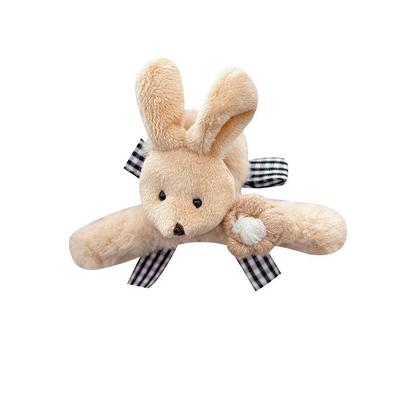 Autumn and winter retro bear rabbit grab clip female cute plush shark clip new hair accessories