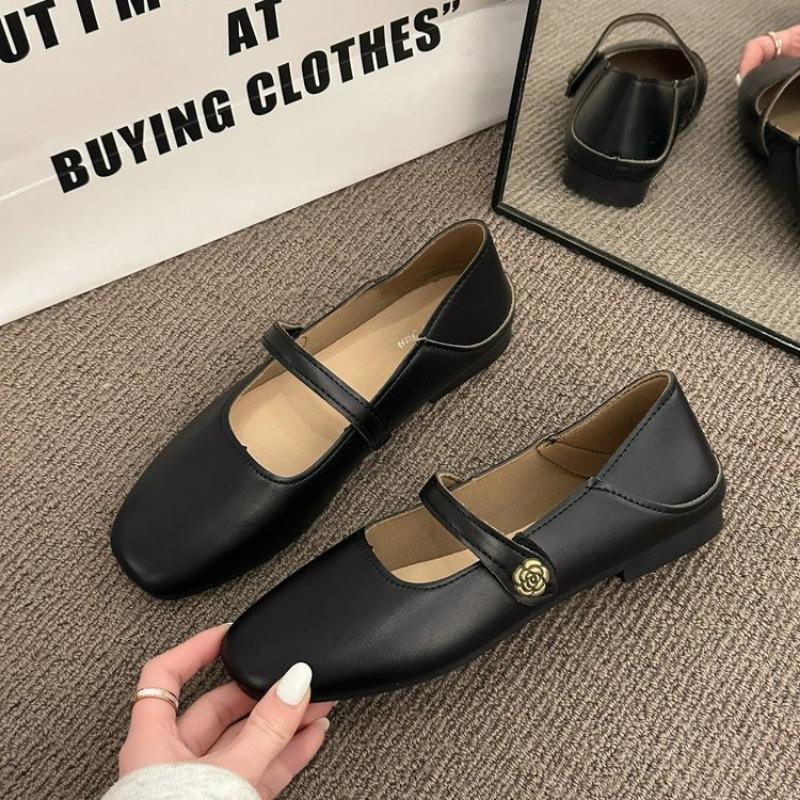 Retro One-word Belt Women's Shoes Spring New Mary Jane Style Light Mouth Small Leather Shoes Fashion Flat Sandals