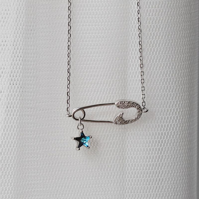 

Полностью инкрустированное бриллиантами и звездами ожерелье в виде скрепки для женщин японское и корейское персонализированное ожерелье-цепочка на ключицу аксессуары тренд