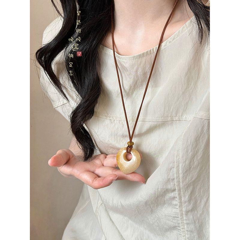 

Подвеска-сердце из натурального камня, длинное ожерелье, женское, летний холтер, шнурок, цепочка для свитера, повседневные аксессуары/украшения Natural Stone Yellow Pendant Necklace