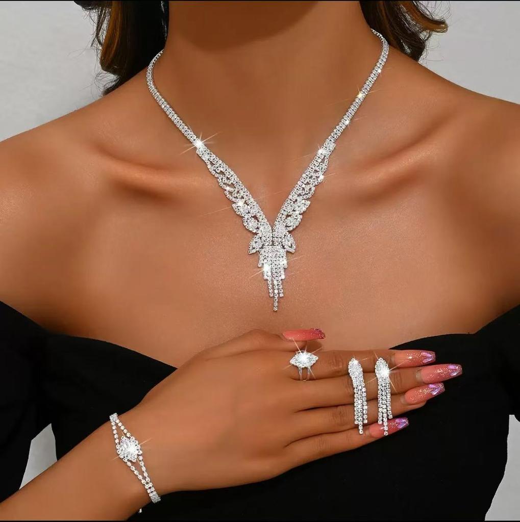 Alloy Necklace Set - Fashionable Banquet Jewelry Chain For Women - Bridal Wedding Jewelry Set