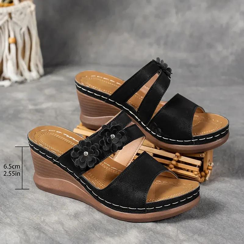 

Retro Flower Decor Wedges Sandals for Women Plus Size Thick Sole Chunky Platform Slippers Summer Comfort Non Slip Beach Shoes 42