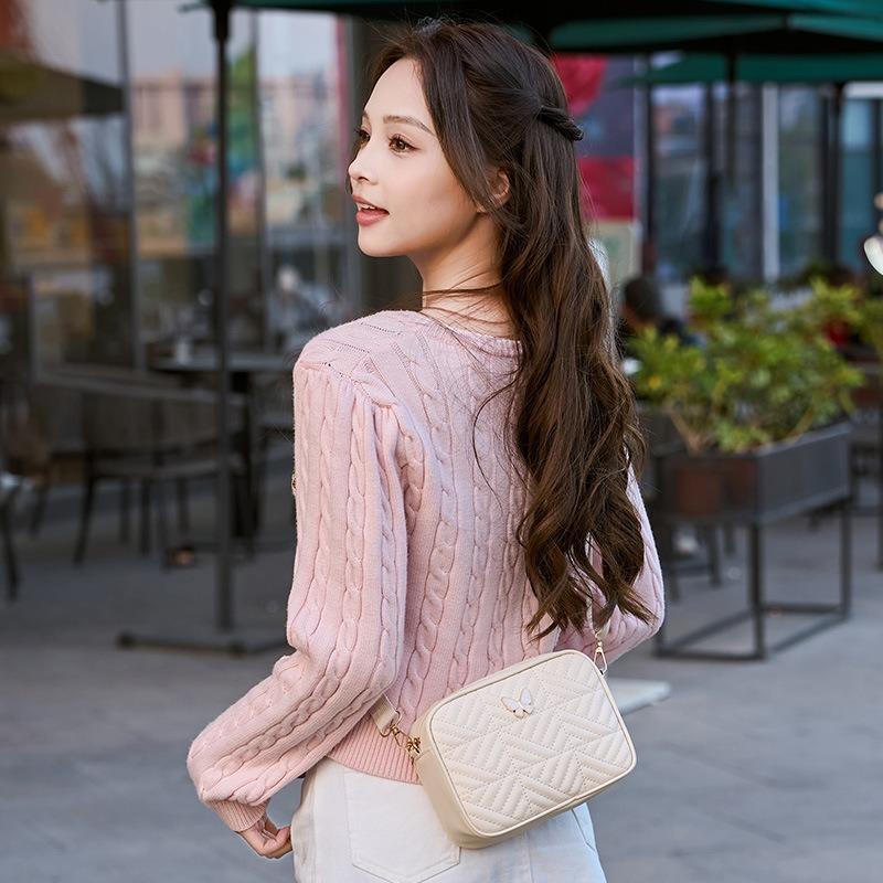 Women's bag simple embroidery thread bag fashion camera bag wide shoulder strap single shoulder messenger bag women's bag one piece