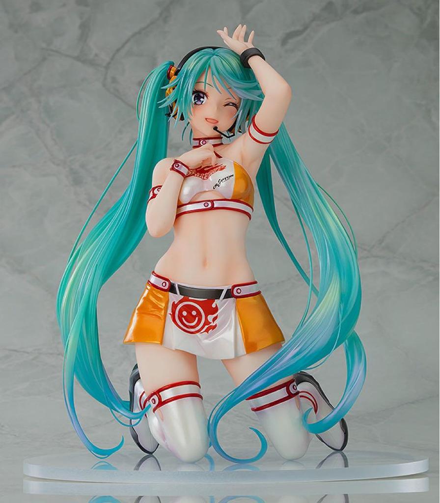 [USED] Hatsune Miku Racing Miku 2010 Ver. Art by Kentaro Yabuki Figure