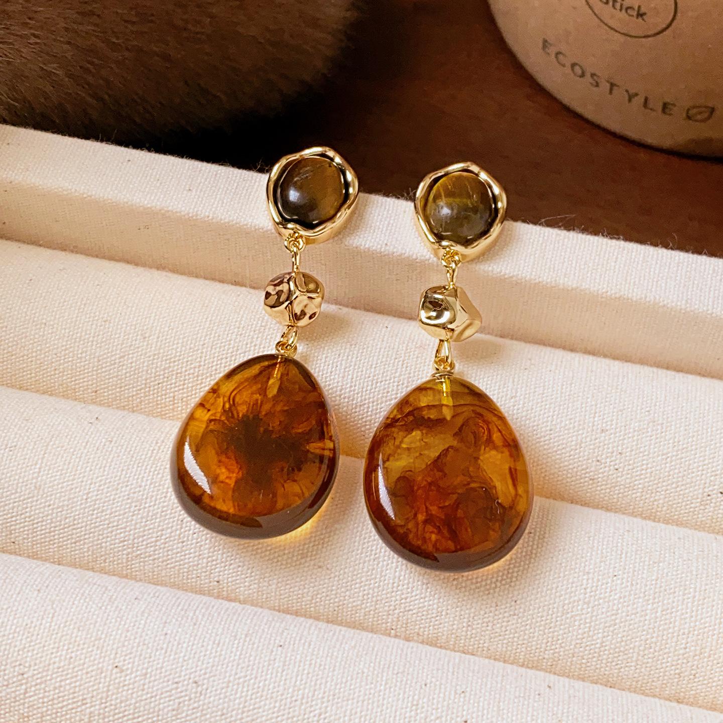 

Серебряная Игла Овальные Смоляные Серьги-Подвески Капля Воды Винтажные Серьги-Гвоздики с Темпераментом Маillard Нишевые Премиум Серьги Женские