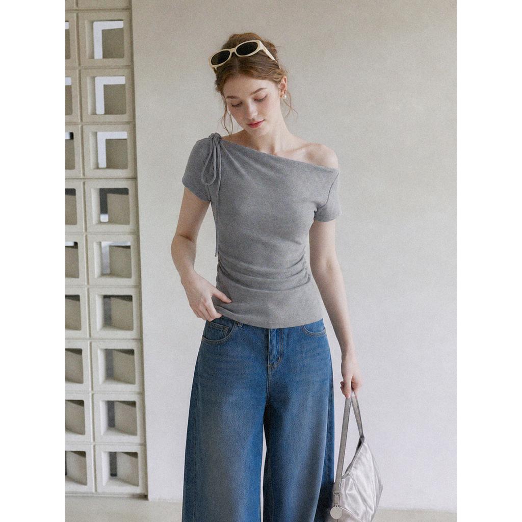 Gray slanted shoulder off-the-shoulder bow short-sleeved T-shirt women's summer pleated slim-fitting short top