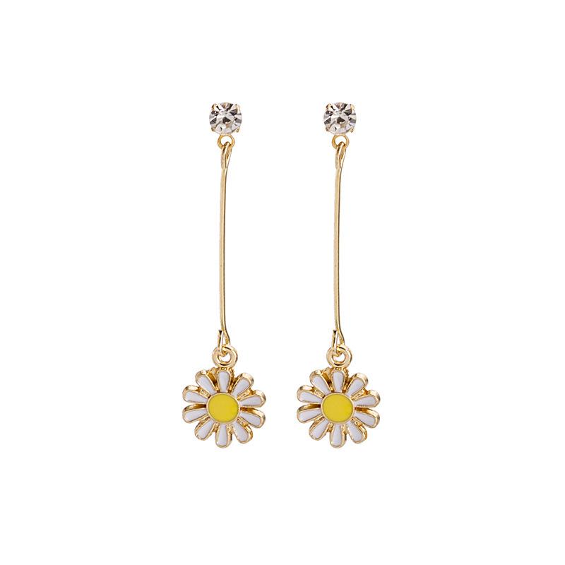 Korean Style Elegant Daisy Rhinestone Ear Cuff Earrings for Women