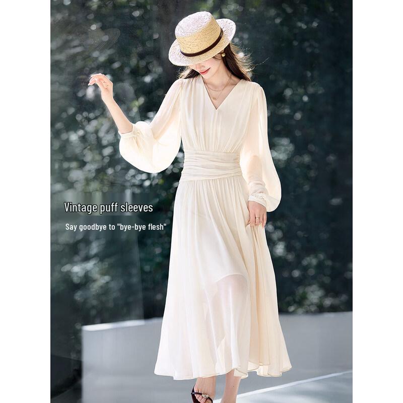 Mohan Yimei Lantern Sleeve V-Neck Pleated Midi Dress