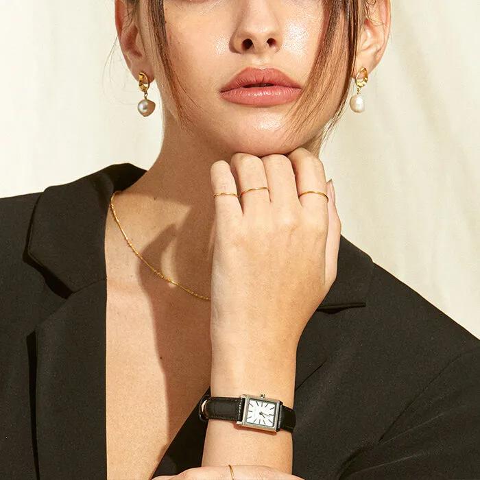5 Types of Women's Leather and Metal Watches
