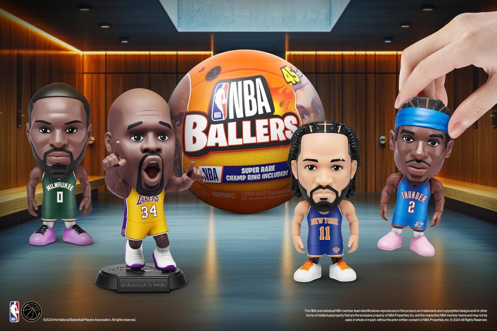 ZURU Surprise NBA Baller Series 25-Piece Set. NBA Licensed Collectible. Surprise Unboxing Basketball Collectible Sports Toy. Ages 3+ (2 Capsules).