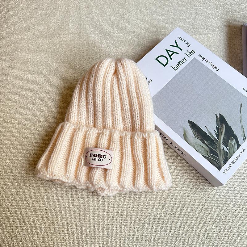 Knitted Woolen Hat Solid Color English Cloth Label Pullover Hat Autumn and Winter Warm Curled Casual Knitted Hat