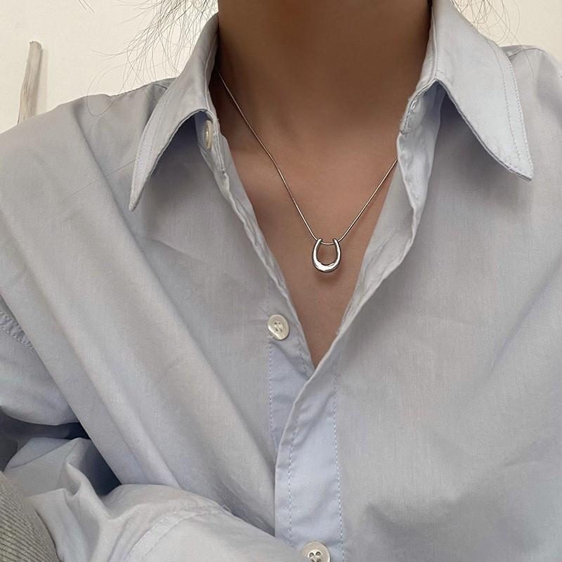 Edelstahl Schlichte U-Form Anhänger Halskette Für Frauen Nische Premium Halskette Schmuck Accessoire Geschenk