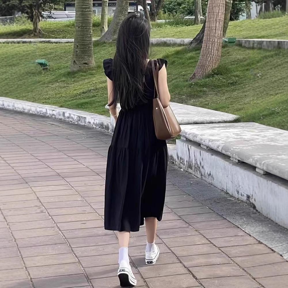 French Small Flying Sleeves Black Square Neck Sleeveless Dress Women's Summer Small Looking Thin Temperament Medium and Long Skirt New