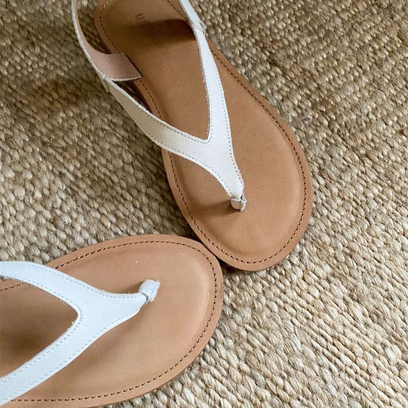 Summer 2025 new leather flip-flops with flat-bottomed beach vacation lazy open-toed women's half-drag sandals
