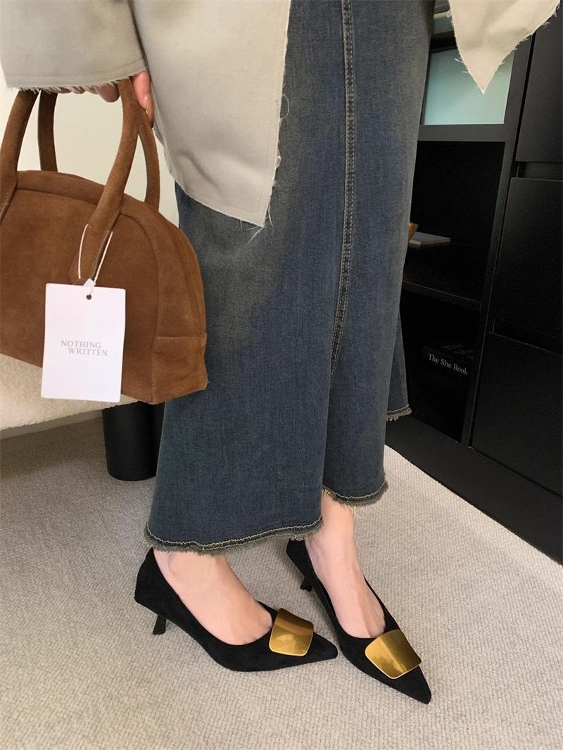 

Французские туфли на высоком каблуке, женские, весна и осень, новый темперамент, замшевые, легкие, на шпильке, туфли для поездок, размер 40 40