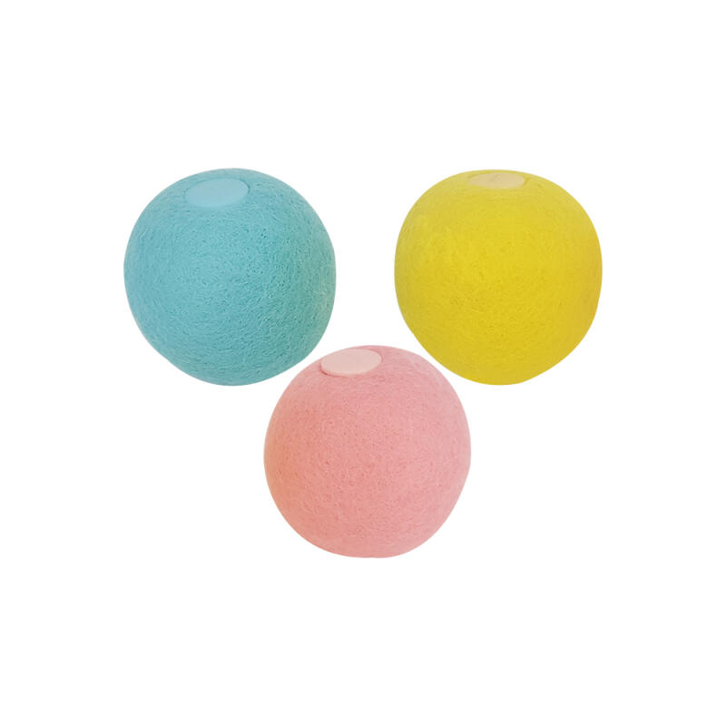 Squeaky Wool Ball Cat Toy 5.5cm (Includes Catnip) Blue