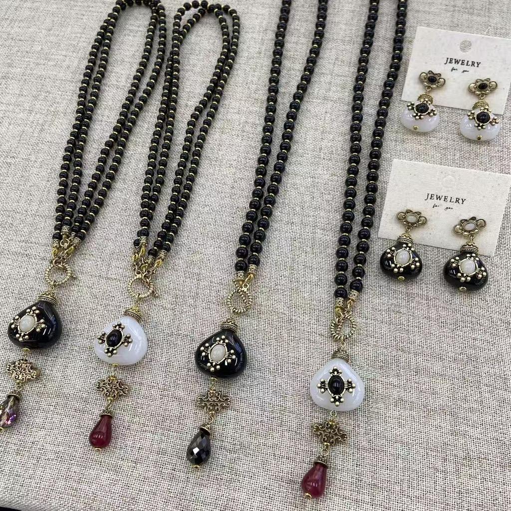 Bee Double-Layer Single-Layer Fashion Agate Medieval Vintage Western Antique Niche Design Necklace