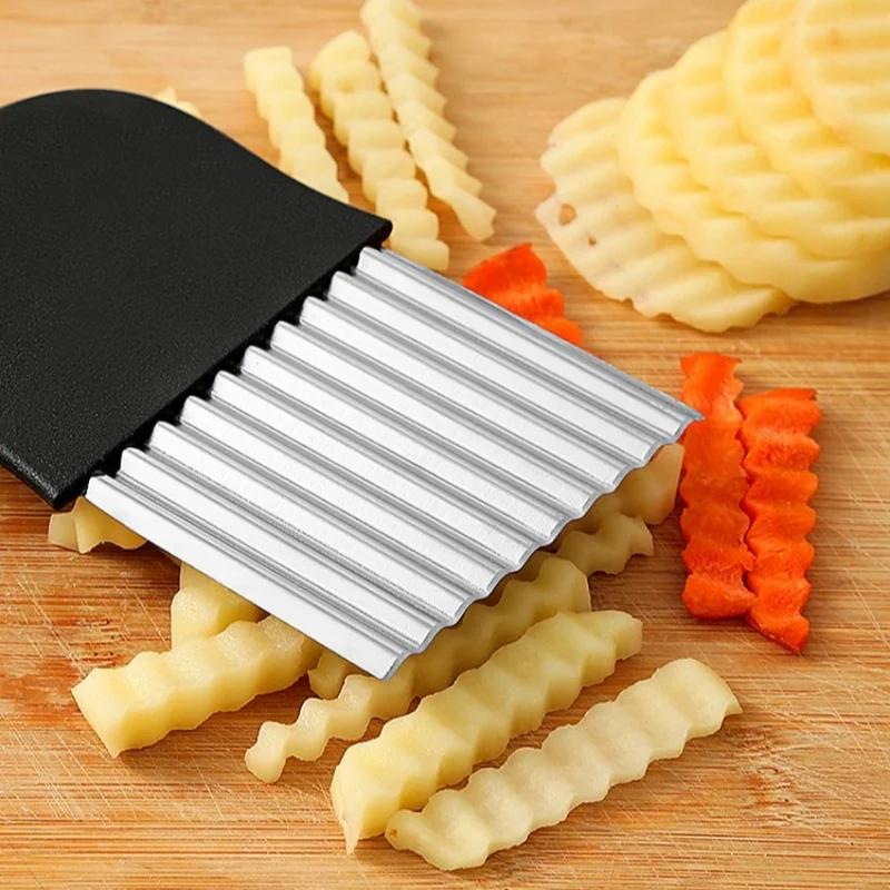 Stainless Steel Potato Chip Slicer Dough Vegetable Fruit Crinkle Wavy Kitchen Knife Cutter Chopper French Fry Maker Tools Gadget
