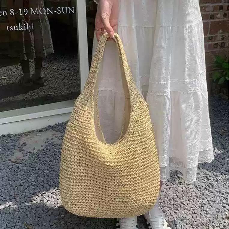 Stylish Large Capacity Straw Woven Beach Tote Bag