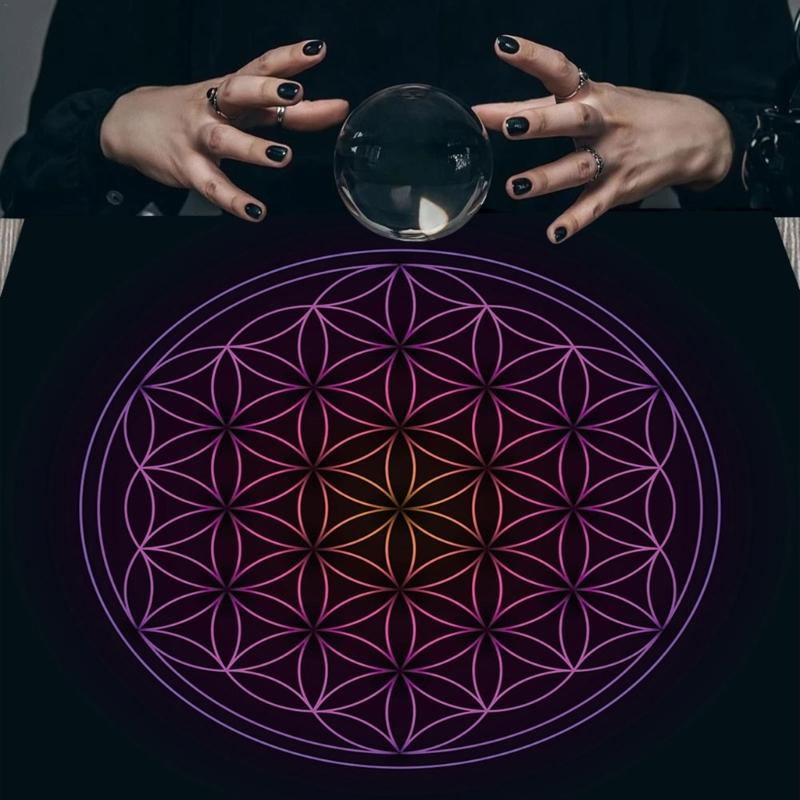 Tarot Card Tablecloth Altar Tarot Cloth Divination Card Table Cloth Square Flannel Table Cover Decorations 50/60/75cm