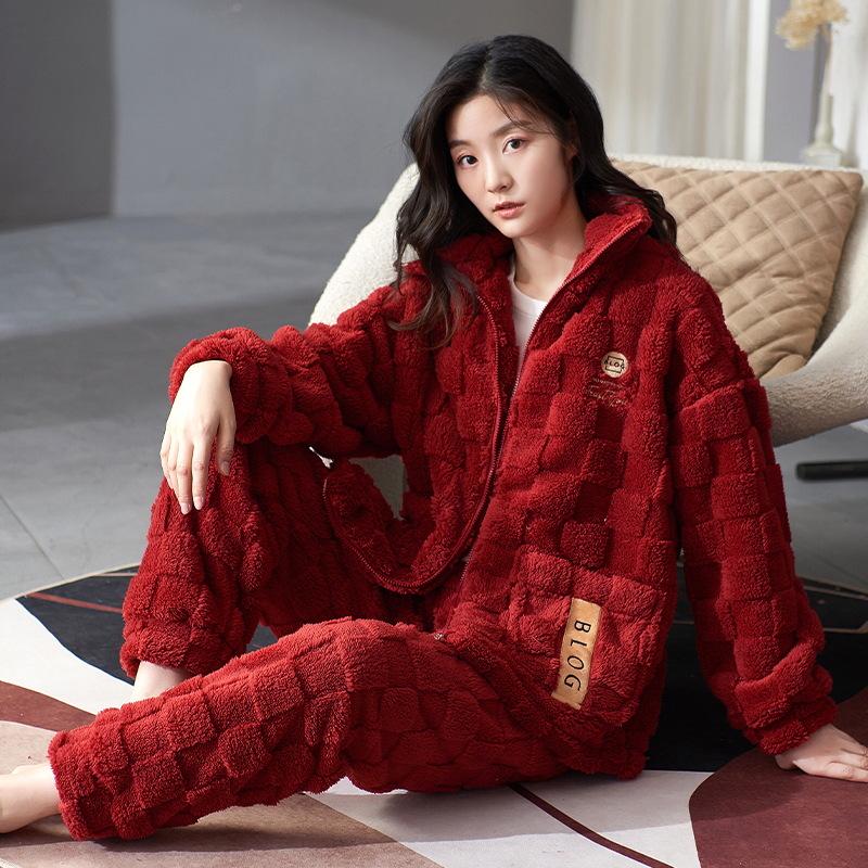 Damska przytulna flanelowa piżama zimowa - Gruby polar koralowy, duży rozmiar, idealna do noszenia w domu lub na zewnątrz jesienią i zimą.