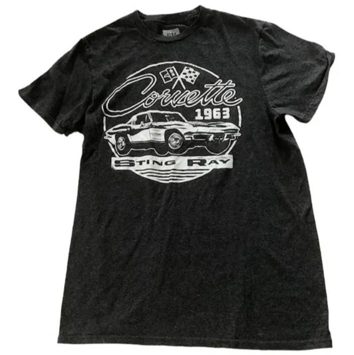 

Corvette 1963 Sting Ray TShirt GM Size S Gray White Classic Car S