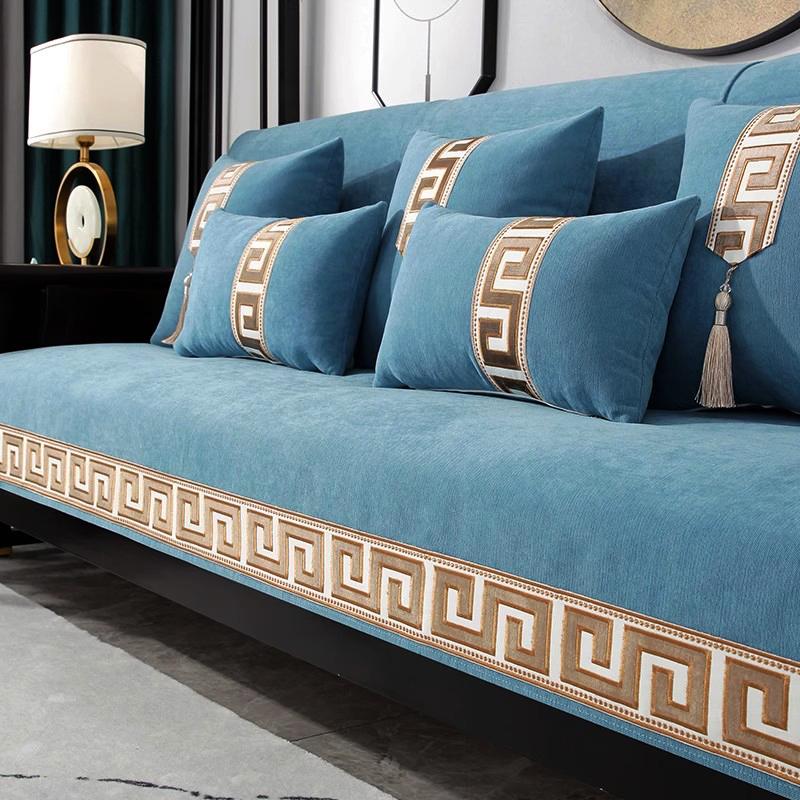 Retro Chenier Sofa Mat Durable Embroidered Couch Seat Cushion Prevent Cat Scratching Home Decoration Anti Slip and Dustproof Sofa Cover Towel