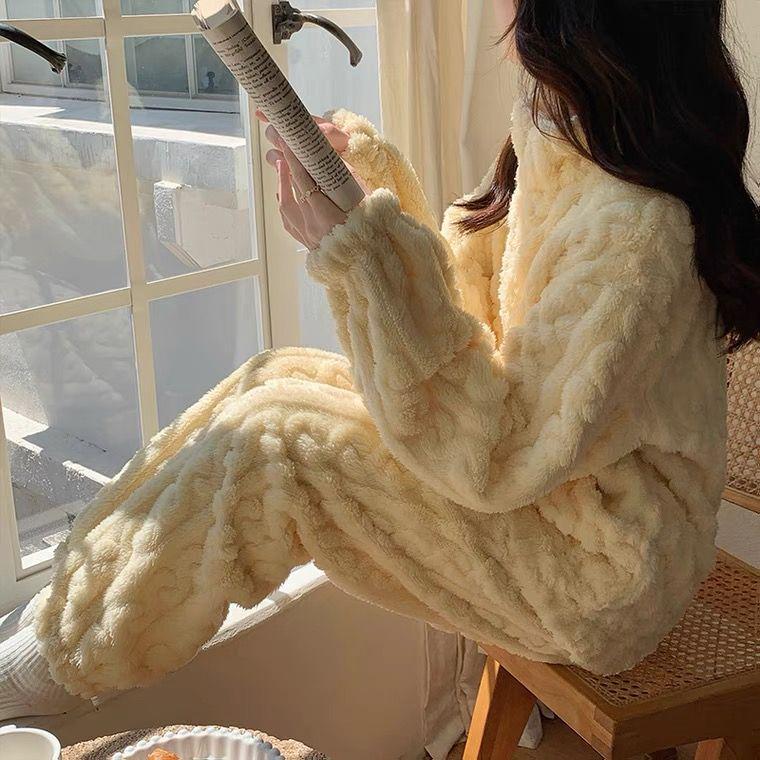 Women's 2024 Milk Yellow Coral Fleece Pajamas with Velvet Lining and Zipper for Fall/Winter Wear.