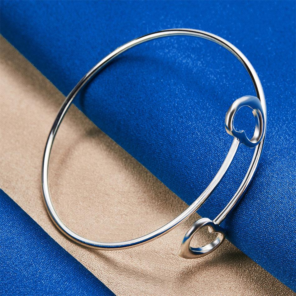 Luxurious 925 Sterling Silver Exquisite Heart-shaped Open Bracelet for Women's Fashion Parties and Wedding Accessories
