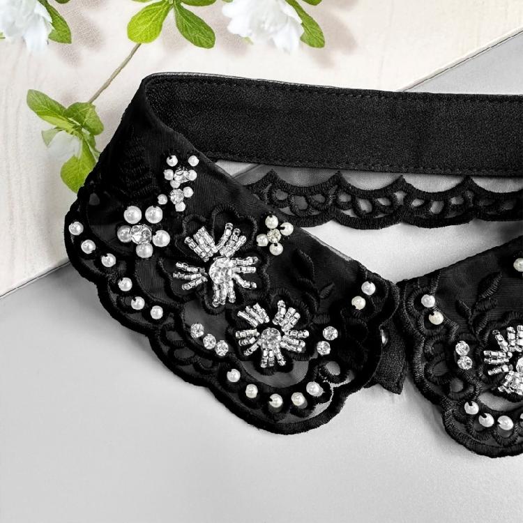 Eleganter Wiederverwendbarer Falscher Kragen Verziert mit Künstlichen Perlen Design Freundliches Polyester Business Meeting Kragen-Enhancer