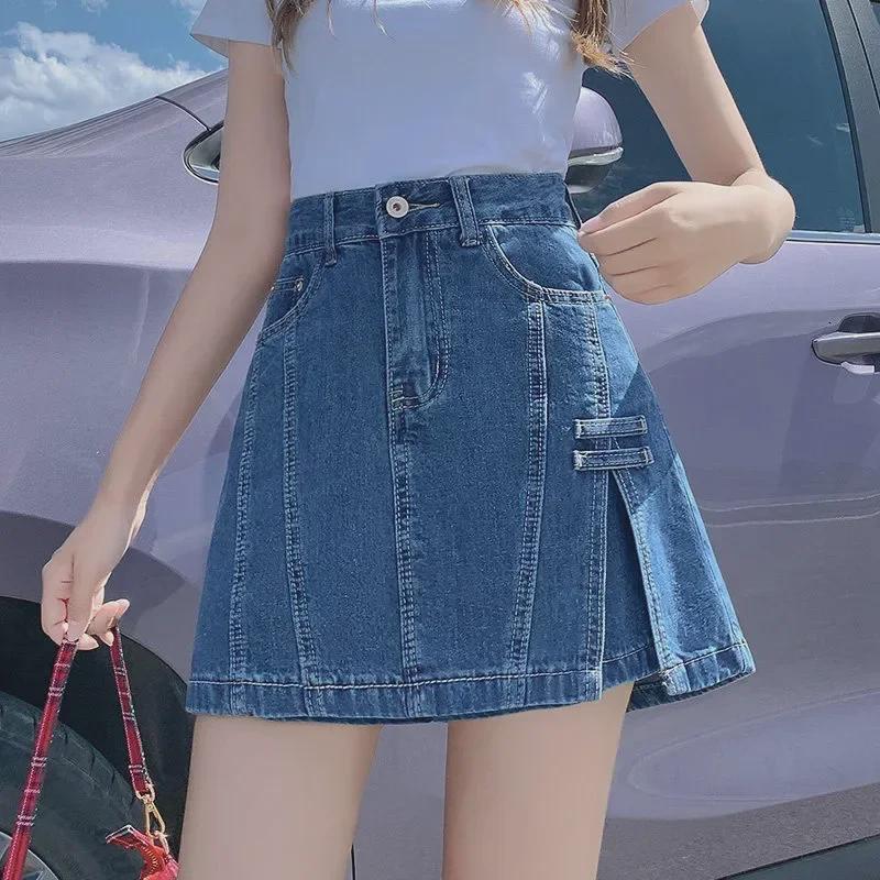 Schlankmachender A-Linien-Minirock aus Denim mit hoher Taille und Schlitz - Damenmode Frühjahr/Sommer 2025