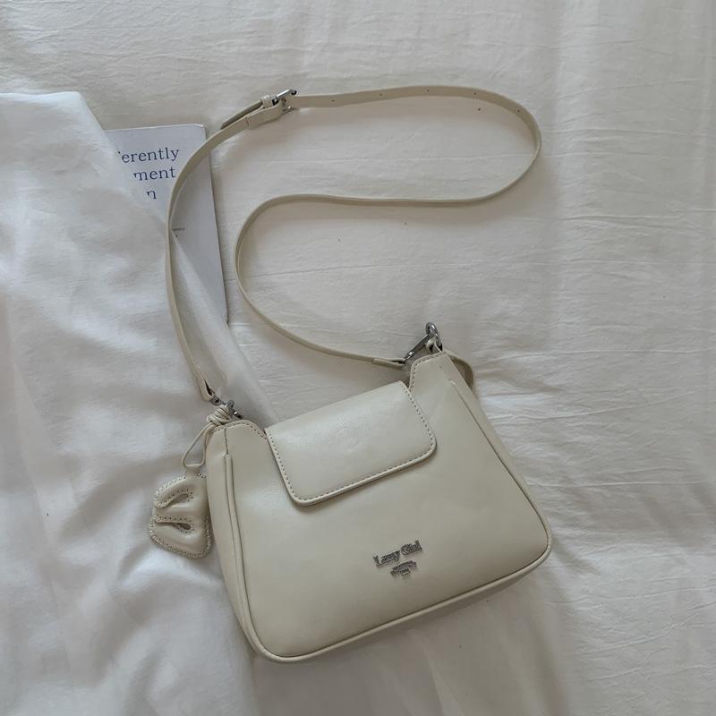 

Fashionable and Stylish Single-shoulder Underarm Bag Solid Color Retro High Appearance Level Handbag бежевий