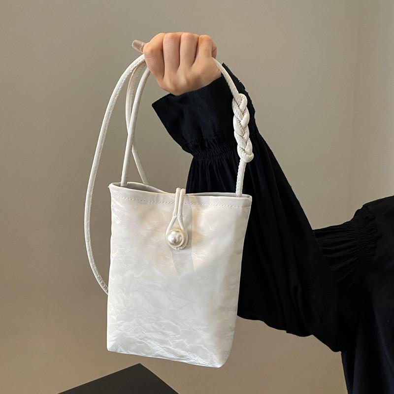 Sure! Here Are Ten English Titles That Meet Your Criteria And Include A Range Of Keywords