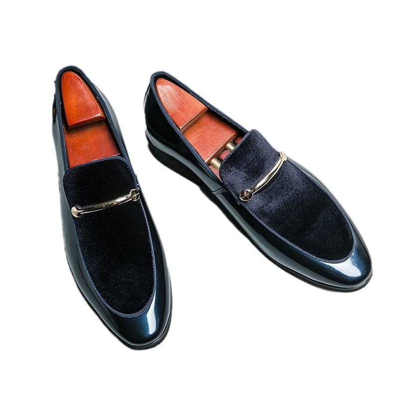 British Style Plus Size Men's Patent Leather Loafers with Pointed Toe and Rubber Sole