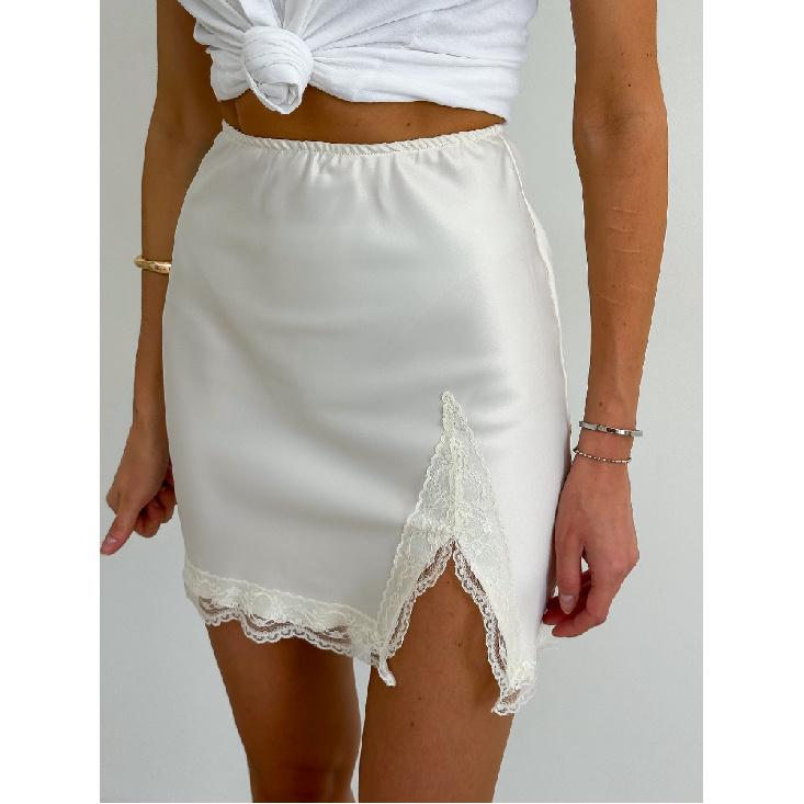 Elegant Satin Embroidery Pencil Skirts Summer High Waist Lace Split Mini Skirts For Women Fashion Slim Skirt Female