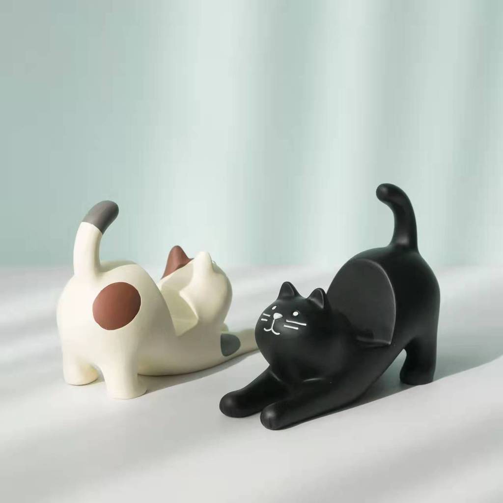 Lazy Cat Resin Ipad Stand With Unique For Office And Bedroom Use